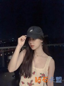绝地求生游戏：又一美女主播奉献名场面，网友：这是煤气罐炸